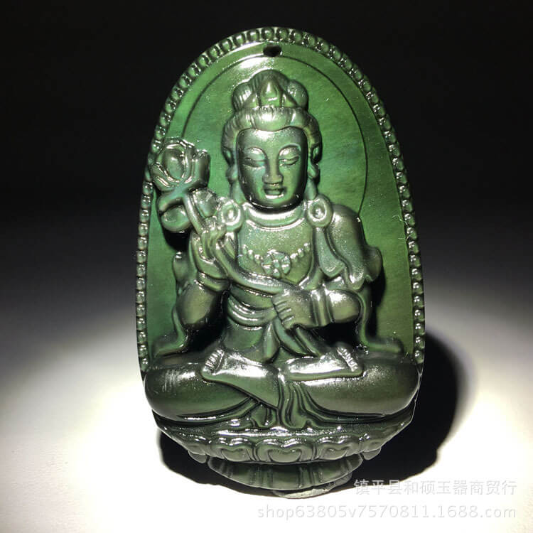 强光照射下的黑曜石本命佛