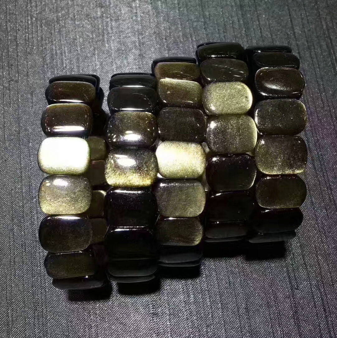 强光照射下的金曜石手镯